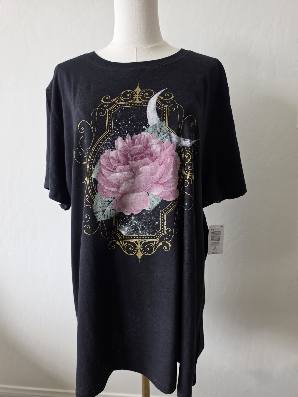 Torrid 3X Black Graphic Rose Tee - Pink Rose Design